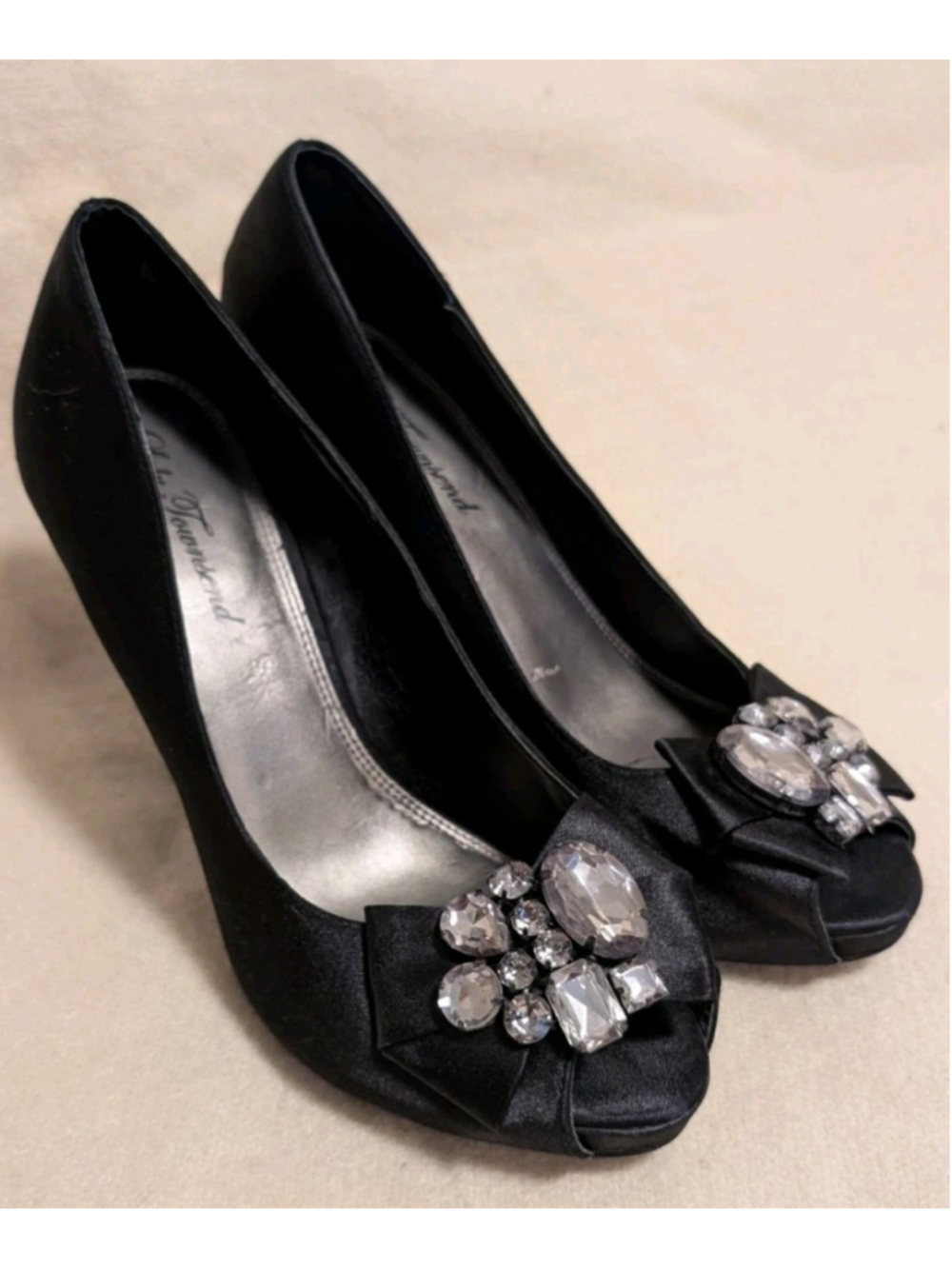 Lulu Townsend Peep Toe Shoes Platform Stiletto Heels Black Satin Women's 9.5 F33